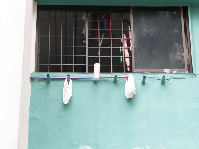 my neighbourhood keep killer litter away