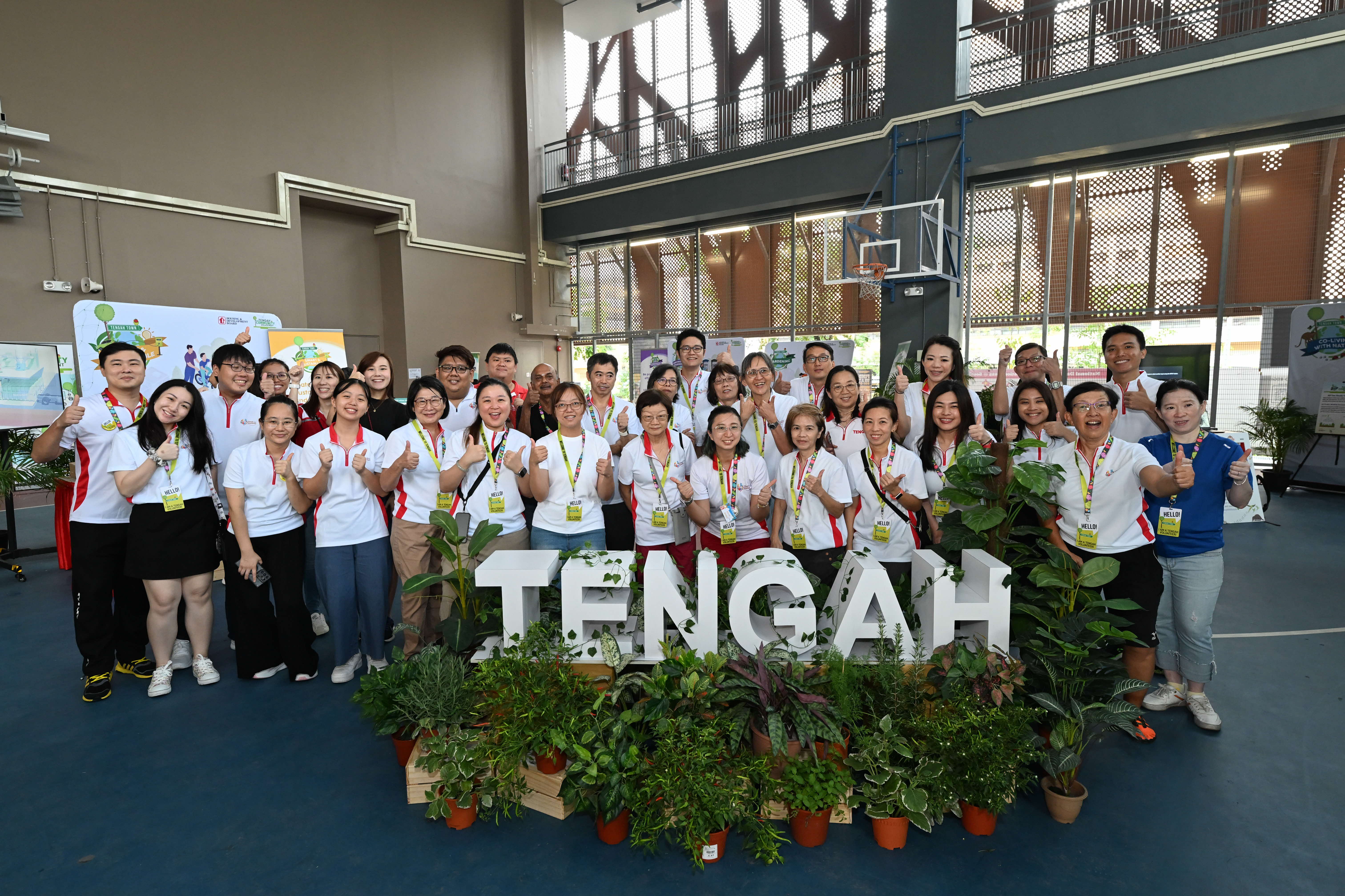 Tengah Friends of Our Heartlands Volunteers 