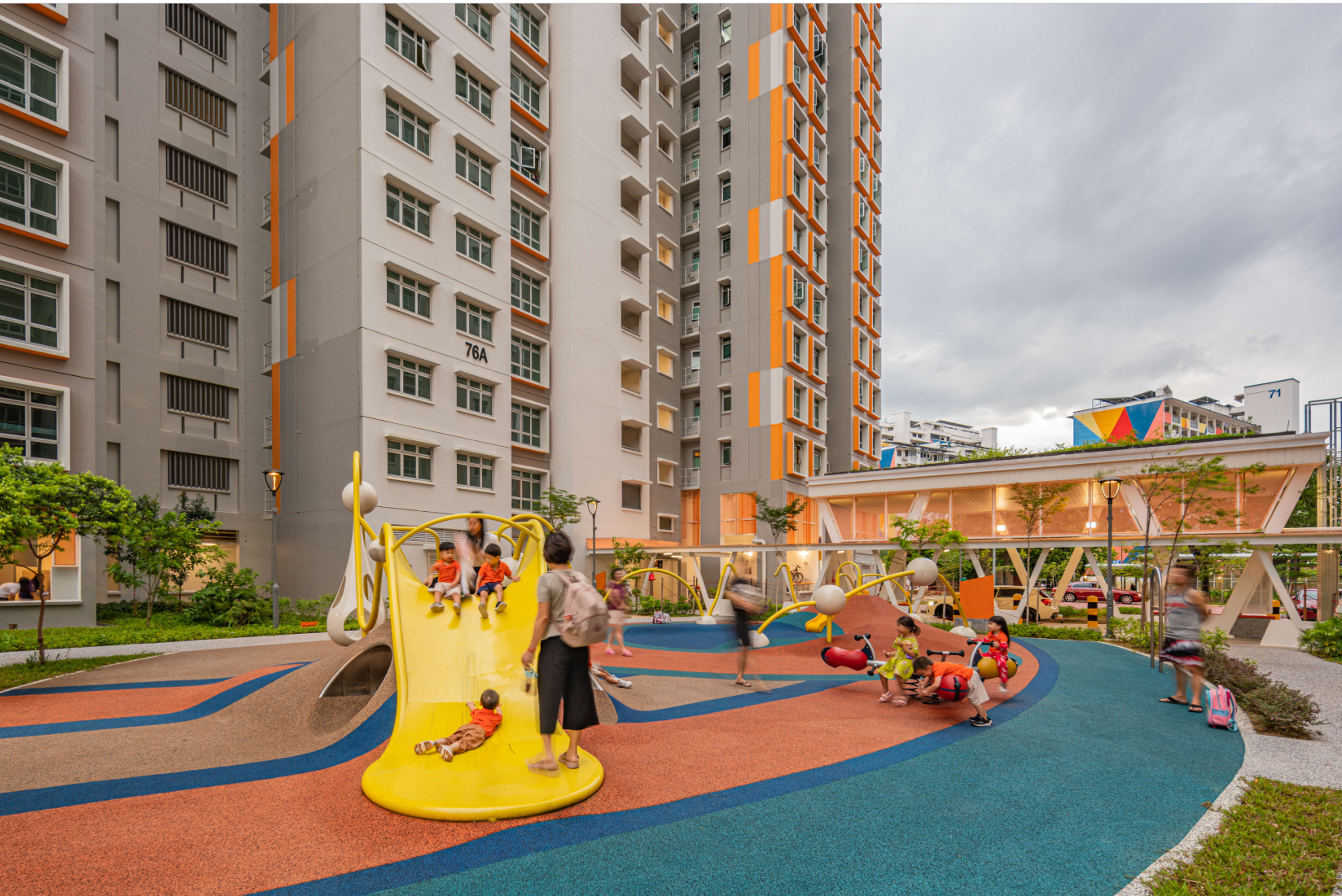 MacPherson Blossom 4